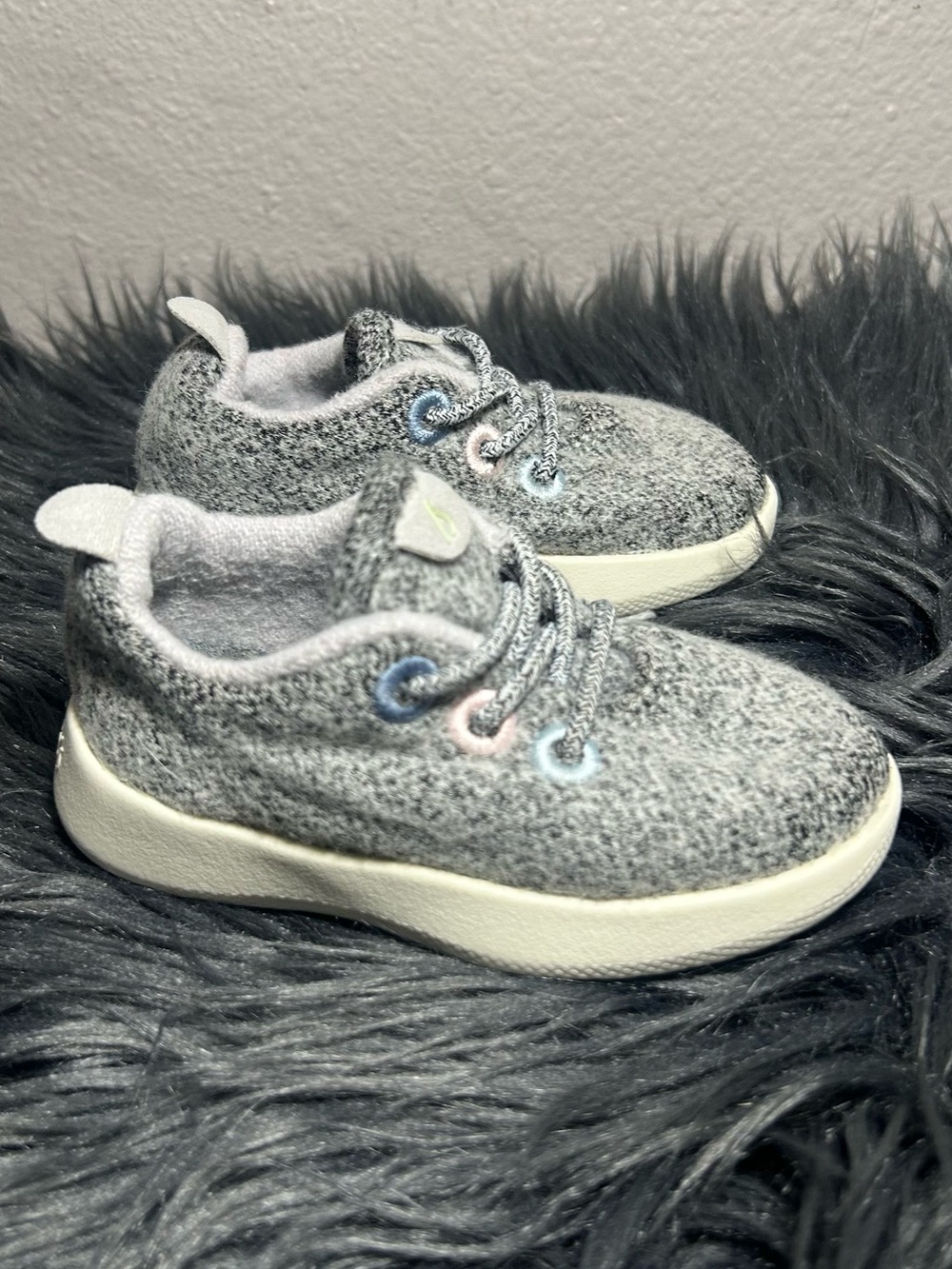 Allbirds Smallbirds Toddler Wool Runner Shoes Knit Slip-on Sneaker Size T5 - Picture 4 of 7